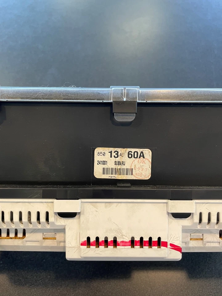 Cuadro de instrumentos Subaru Legacy 2002 # 85013ae60A Foto 3 de 4