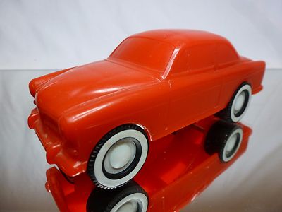 COMBIPLAY VOLVO AMAZONE - sweden alskog design - RED L13.5cm - VINYL PLASTIC