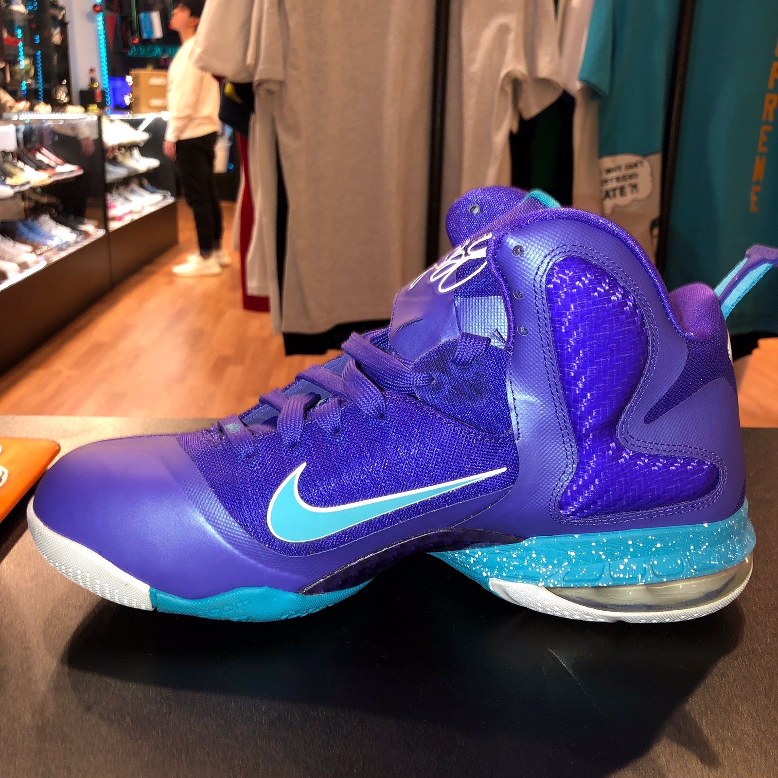 Nike Lebron 9 “Summit Lake Hornets” Size 9 USED USED USED 070f8c Nike Lebron 9 “Summit Lake Hornets” Size 9 USED USED USED 070f8c