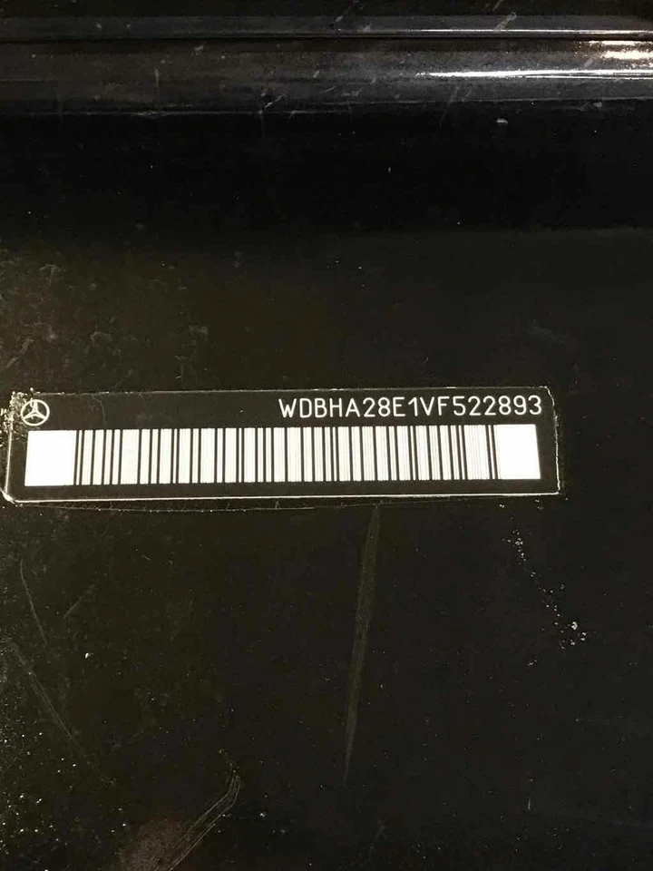 Mercedes Benz Clase C 1994-1997 maletero tapa escotilla puerta trasera montaje negro Foto 4 de 4