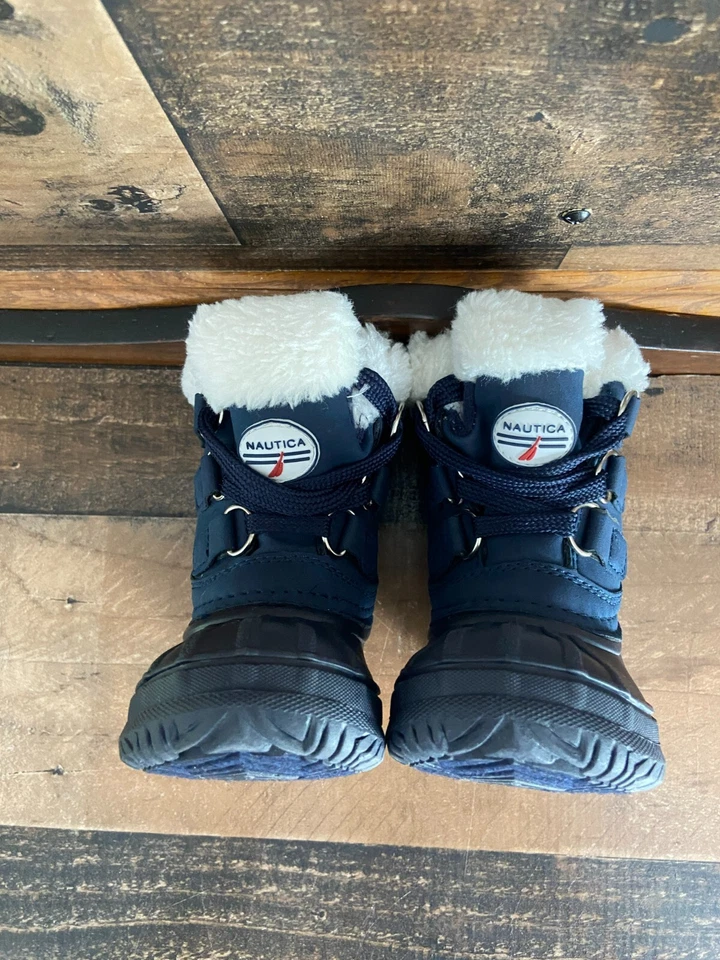 Nautica Ayce Niño Bota de Nieve Niño Invierno Azul Talla 6 NUEVA Forrada de Piel Sintética Foto 4 de 4