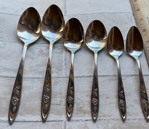 Oneida Community My Rose 2 Serving Spoons, 2 Dinner Spoons, 2 Tsps Stainless