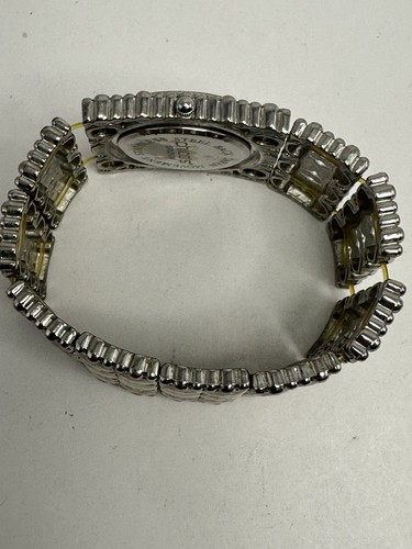 Chico's Ladies Watch New Battery 34MM 7" Silver Tone H29 - Picture 6 of 6