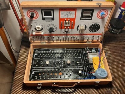 NECKERMANN Elektronischer Experimentier Baukasten 150 In 1 . 1960/70