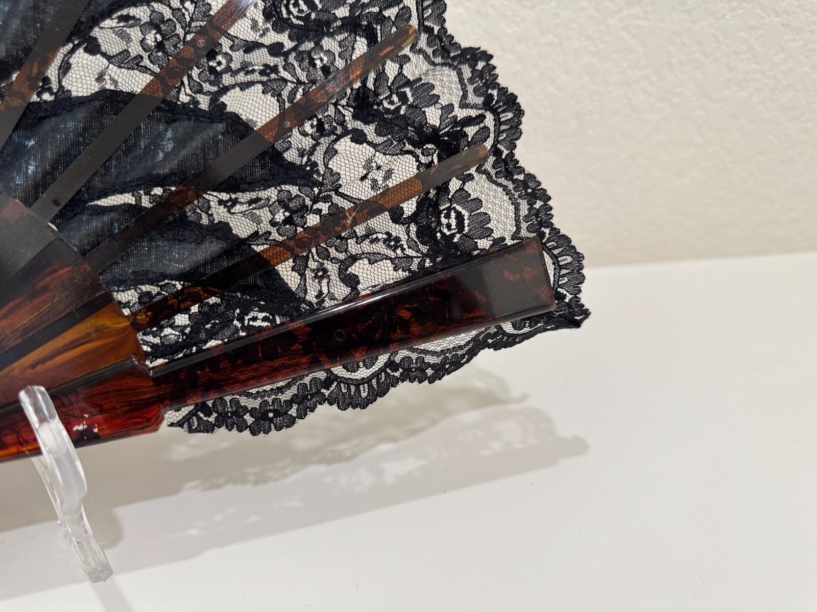 Vintage Spanish Lace Hand Fan El Corte Inglés Floral Hand Painted