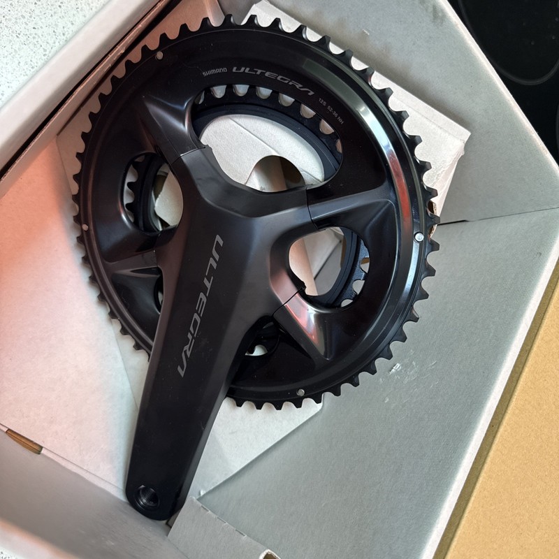 Shimano Ultegra Crankset FC-R8100, 2x12 Speed, 52-36 Tooth,  172.5mm Arms, Black