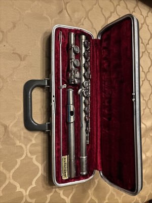 Flute Bundy H & A Selmer Inc