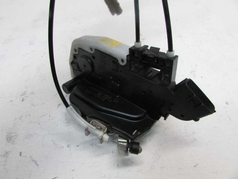2008 2013 nissan rogue right passenger front door power lock actuator latch OEM - Image 2 of 4