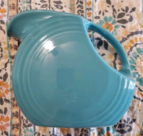 LARGE DISK PITCHER turquoise blue FIESTA WARE FIESTA 67 OZ new