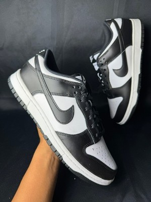 SIZE 9.5 WOMEN'S NIKE DUNK LOW WHITE/ BLACK / PANDA DD1503 101 PANDA