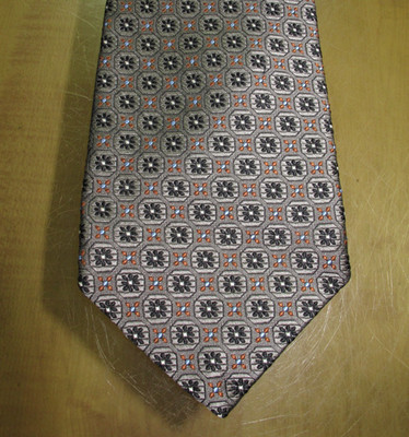 Robert Talbott Necktie, Best Of Class, Brown Geometric 100% silk 4'x 58'