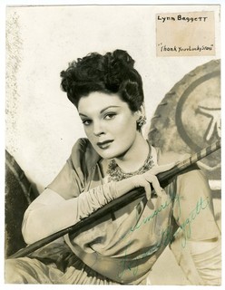 Lynne Baggett Signed Original Vintage Photograph Thank Your Lucky Stars 1943