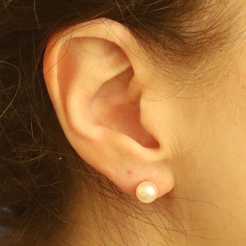 Perno Perlas Mikimoto Akoya - Oro Amarillo 18k Perforado Foto 2 de 4