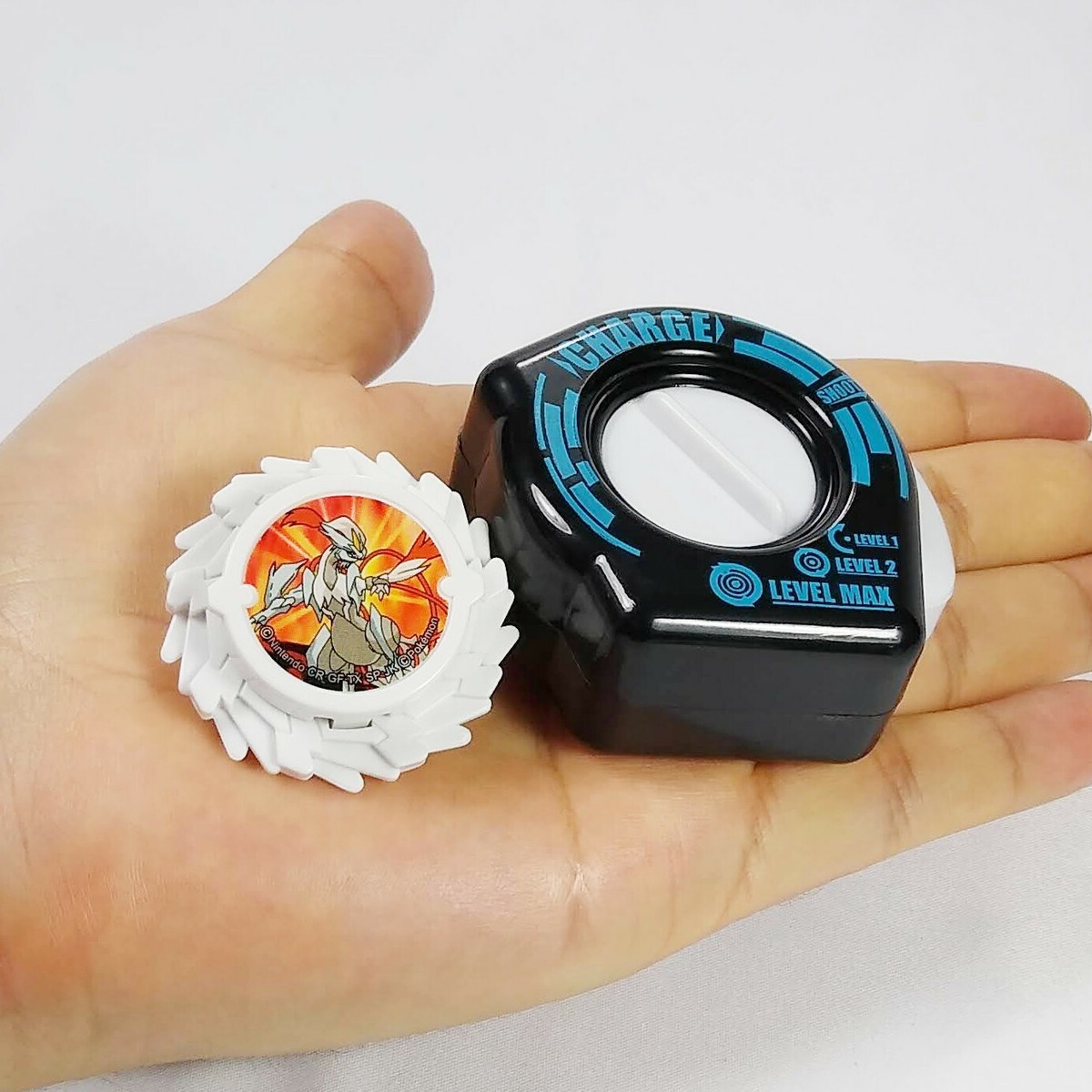 Pokemon BW Battle Wheel Strike Kyurem 2個 Pokemon Battle Wheel
