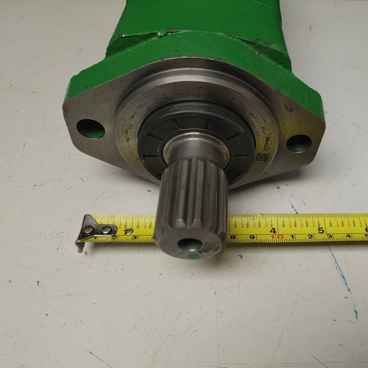 John Deere Eaton AXT13783 Feed motor Hydraulic Motor - 14 spline 