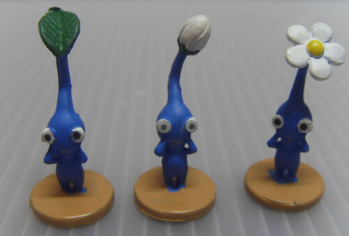 Pikmin 2 Agatsuma Figure Collection Vol 3 - Used Blue Pikmin Figures - Picture 1 of 1