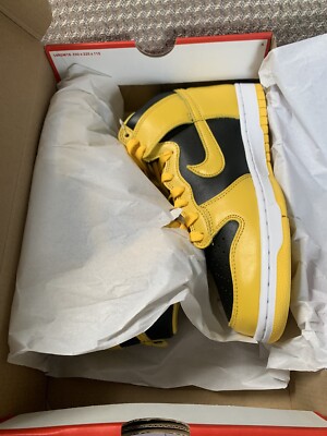 Nike Dunk High Iowa Varsity Maze Size DeadStock