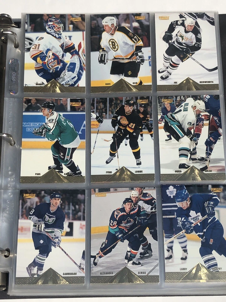 1995-96 PINNACLE COMPLETE CARD Hockey Cards ! Legends and Rookies ! Total BOOK - Image 4 of 4
