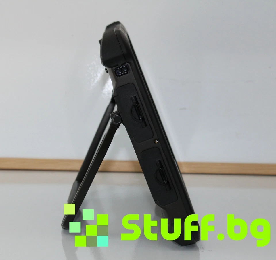 Winmate M133K Rugged Windows Tablet - Image 2 of 4