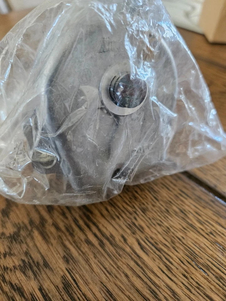 SUZUKI OEM 16400-24F01 HAYABUSA GSX 1300 R BOMBA DE ÓLEO DO MOTOR NOVO Japão - Imagem 4 de 4