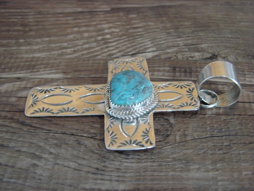 Navajo Indian Sterling Silver & Turquoise Cross Pendant Signed Cleveland - Picture 5 of 7