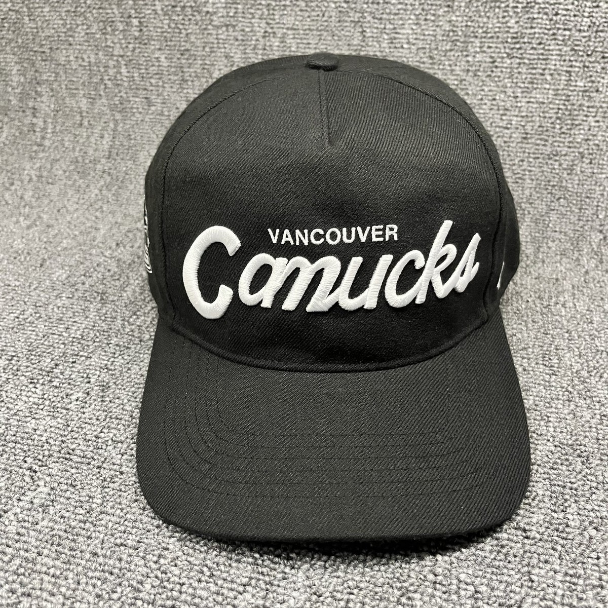 Vancouver Canucks '47 Brand Sure Shot Captain Snapback Hat Black Green Underbrim