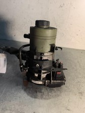 Pompe direction assistée Renault R9