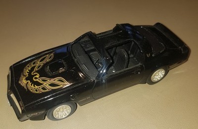 BOS 1/43 PONTIAC FIREBIRD TRANS AM 1977 in schwarz ArtNr. 43655