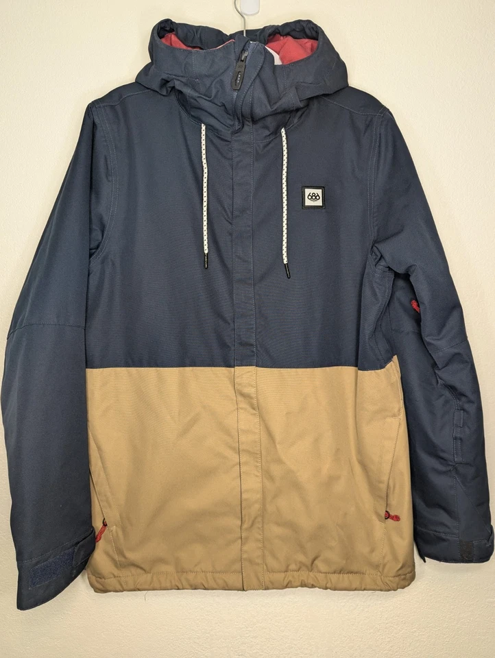 Chaqueta de invierno 686 base aislada para hombre azul marino bloque de color pequeña  Foto 2 de 4