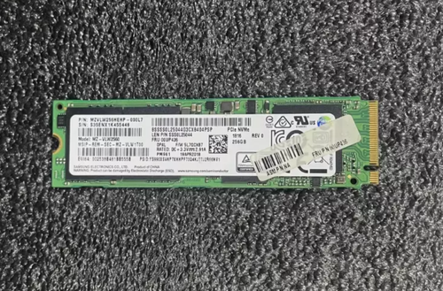 Samsung PM961 256GB MZVLW256HEHP NVMe M.2 2280 PCIe 3.0 x4 Internal SSD - 第 1/2 張圖片
