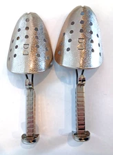 EKCO Metal Stainless Steel Shoe Shaper Stretcher Keeper Adjustable 1 Pair VTG