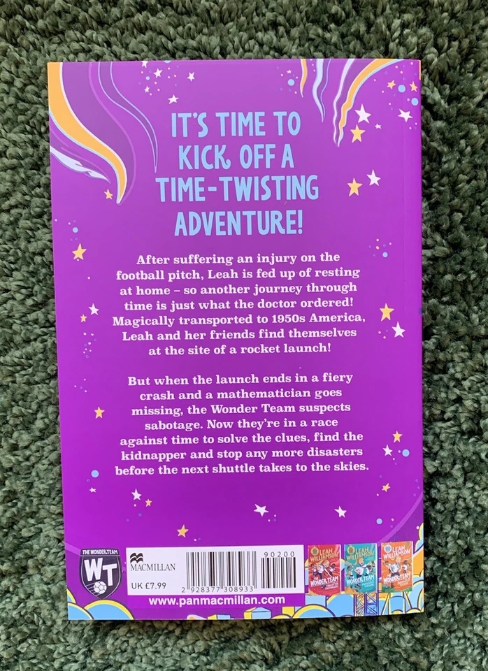 Leah Williamson - England Lionesses Football Team Captain - Signed Book - Image 3 of 3