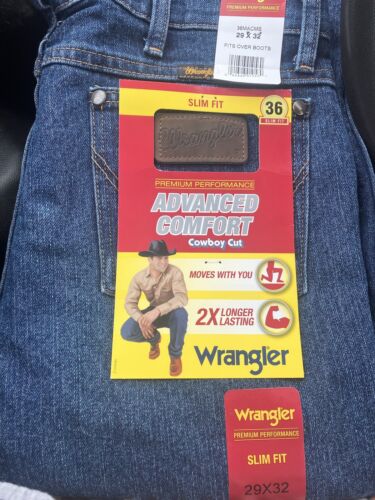 Wrangler Advanced Comfort Cowboy Cut 29x32