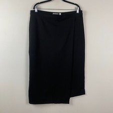 Betabrand The Sassiest Pants Black Pull On Capri Skort Size XXL