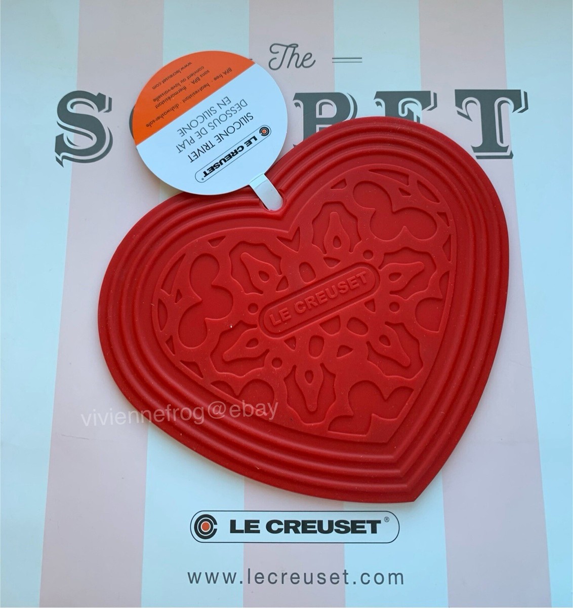 LE CREUSET CERISE RED /POWDER PINK HEART SILICONE TRIVET HOT PAD