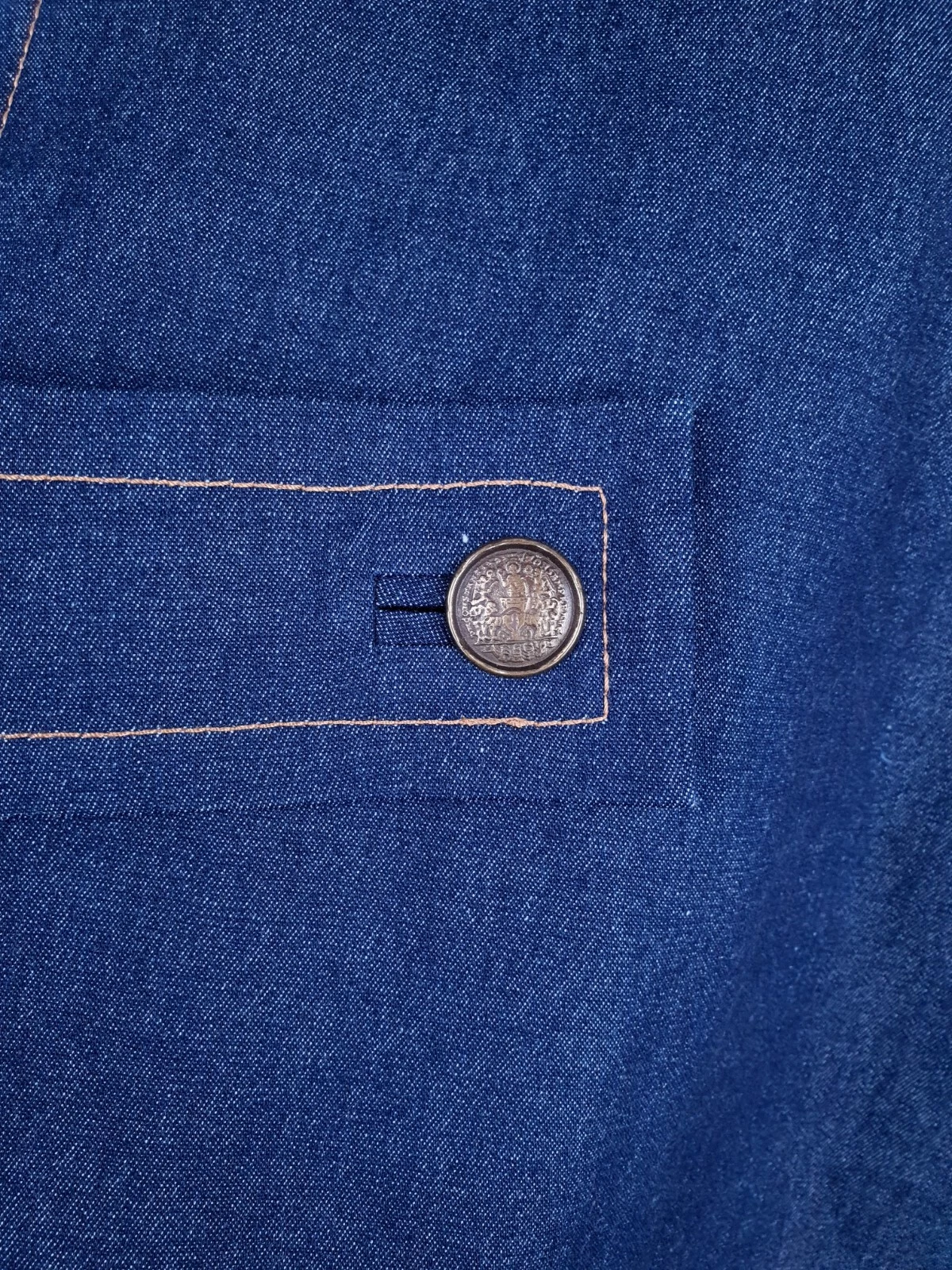 Picture 8 of 9