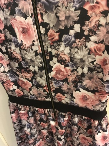 Xhilaration Floral Dress Size Medium - Picture 5 of 5