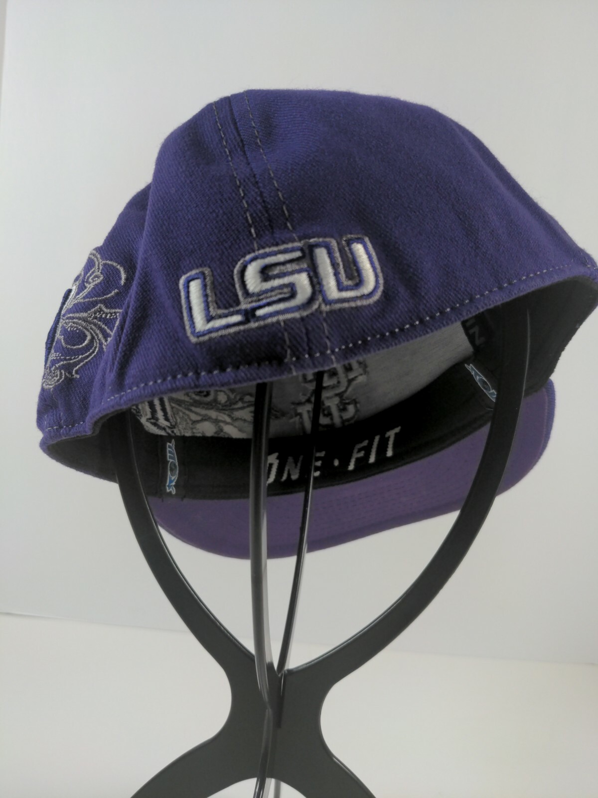 Picture 4 of 5