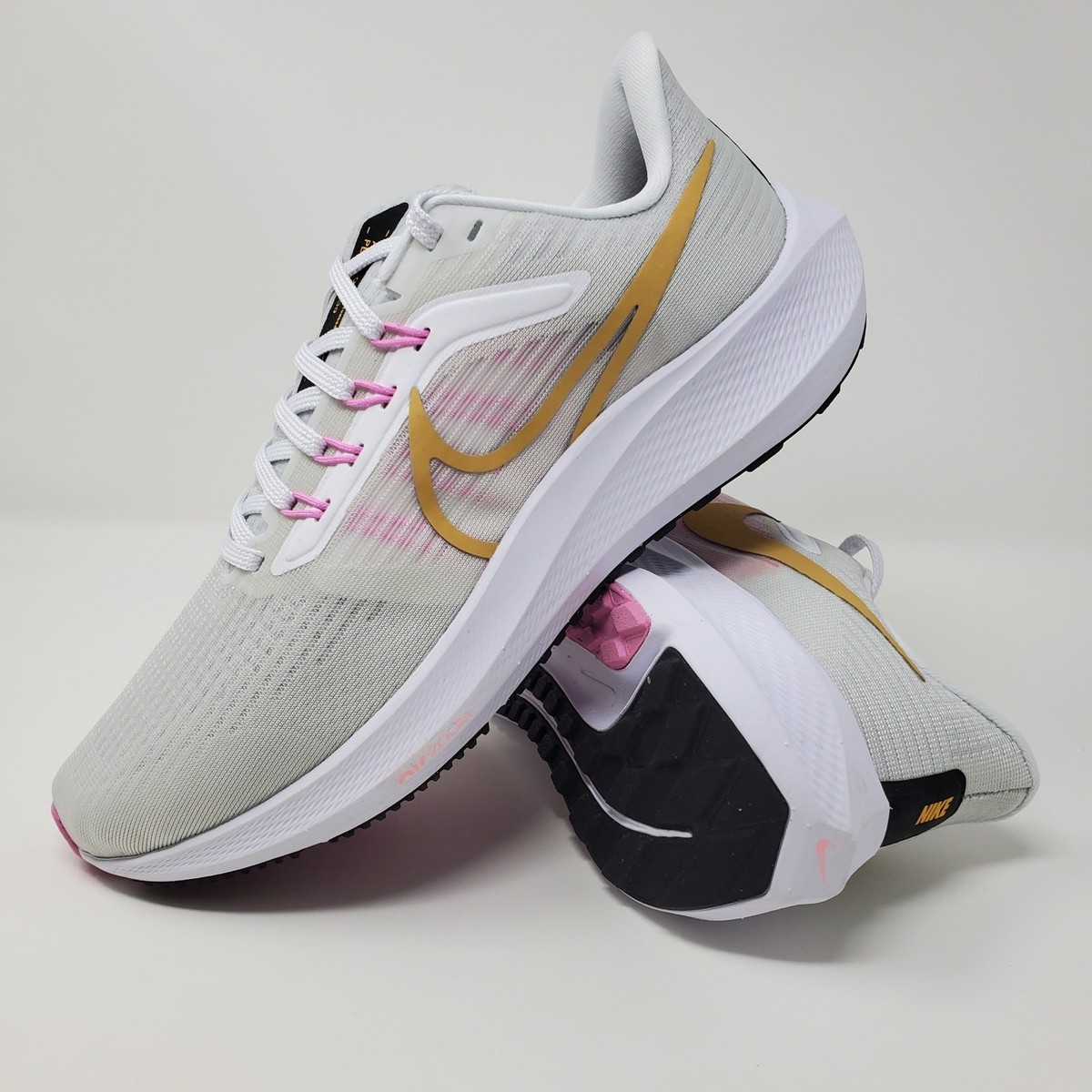 Nike Air Zoom Pegasus 39 Women's Size 9.5 White Wheat Gold DH4072