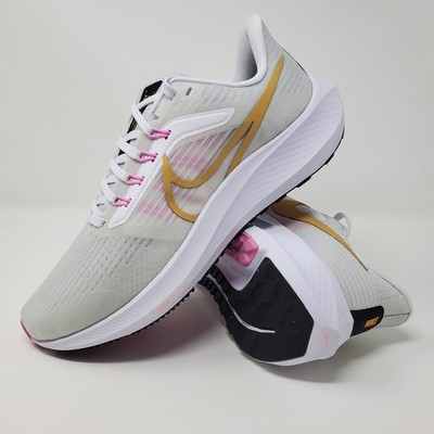 Nike Air Zoom Pegasus 39 Women's Size 9.5 White Wheat Gold DH4072-104 