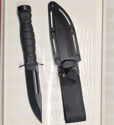 Smith and Wesson M&P Jagdmesser Survival-Messer Rückensäge Kunststoffscheide 