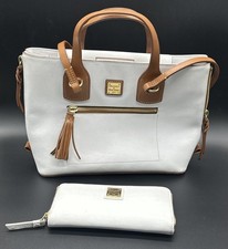 Patricia Nash TAURIANA White/Tan Leather Crossbody Organizer Purse