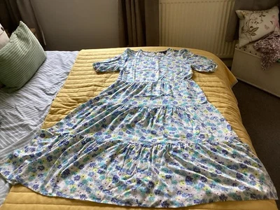 Ladies MIDI Dress Size 14 From New Look Floral Print Excellent Used Condition - Image 1 of 4