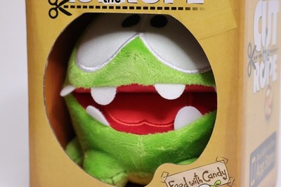 Cut The Rope Om Nom Open Mouth Plush NEW IN BOX | 5