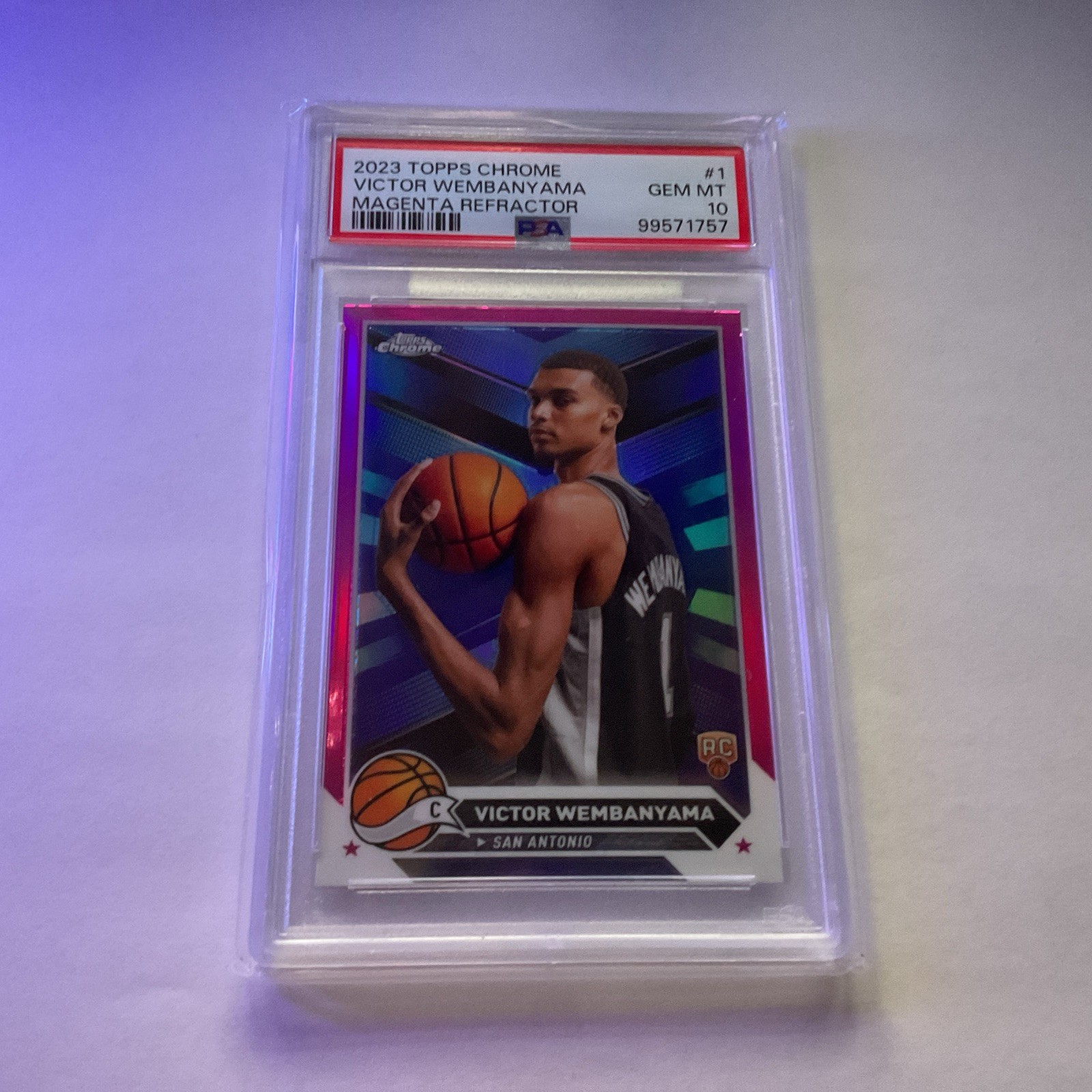 2023 TOPPS CHROME #1 VICTOR WEMBANYAMA MAGENTA REFRACTOR PSA 10 GEM MINT