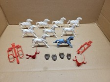 16 MPC Ring Hand Civil War Soldiers Horses Saddles Harness Toy Lot