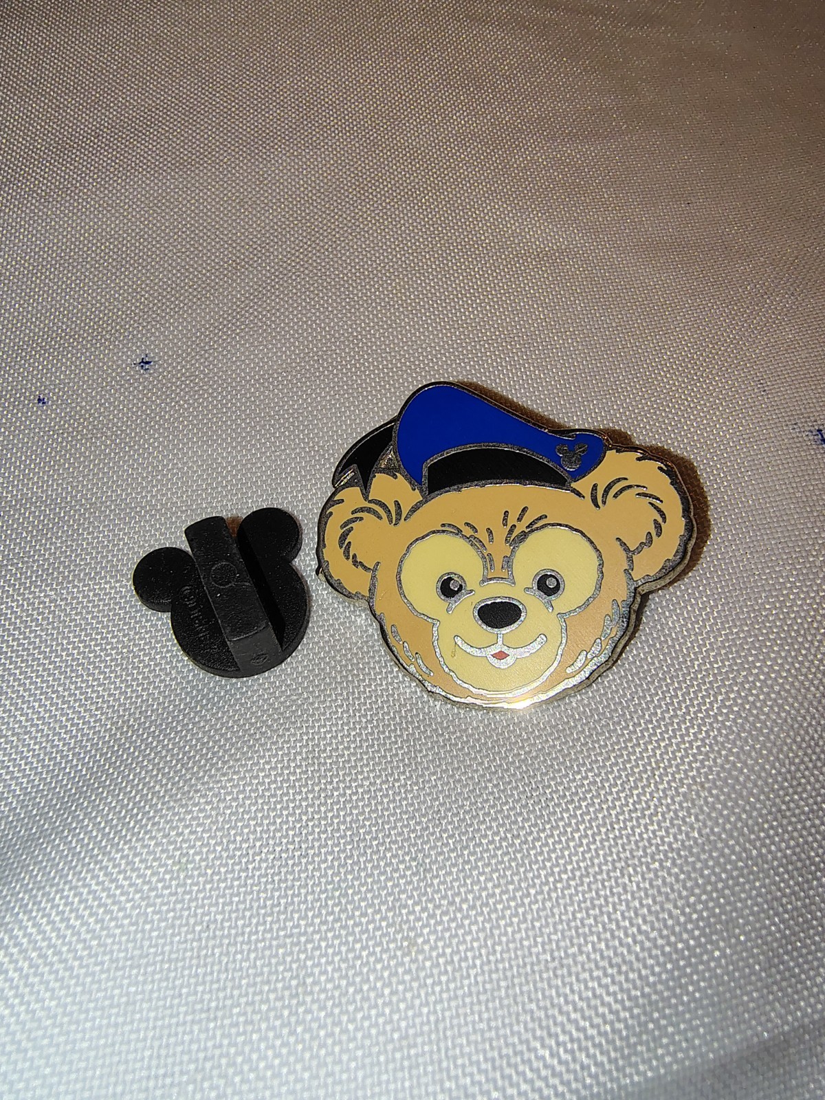 Disney 2012 Hidden Mickey Pin-WDW-Duffy's Hats Donald Duck Hat Pin