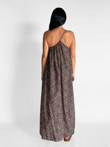 Voluminous One Shoulder Dress - Picture 2 of 5