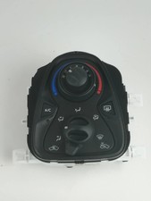 2014 Toyota Aygo Black AC Heater Control Climate Unit Assembly OEM 55900-YV030