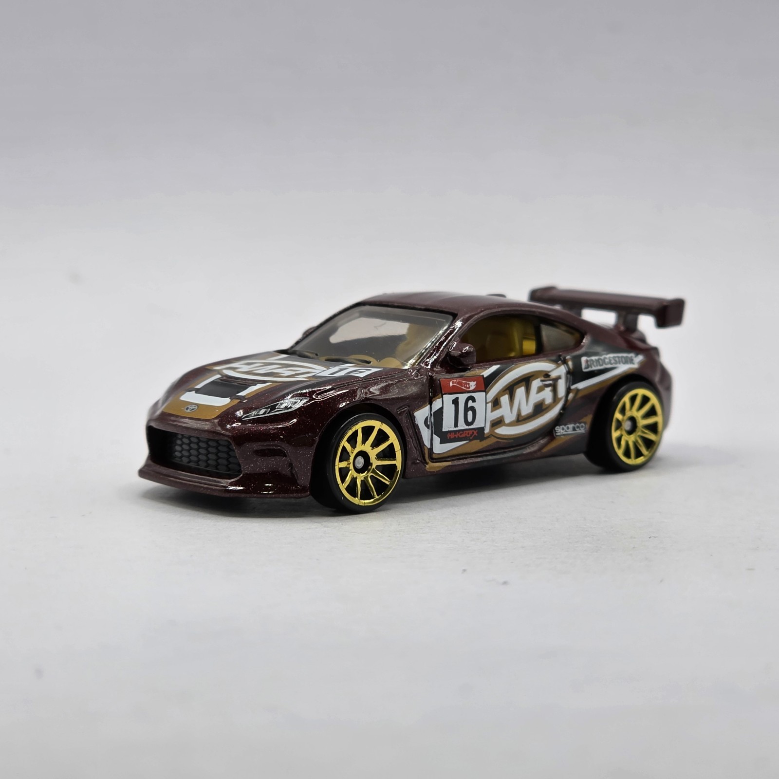 Hot Wheels 2025 Case J Mainline ' Toyota GR86 Cup -LOOSE